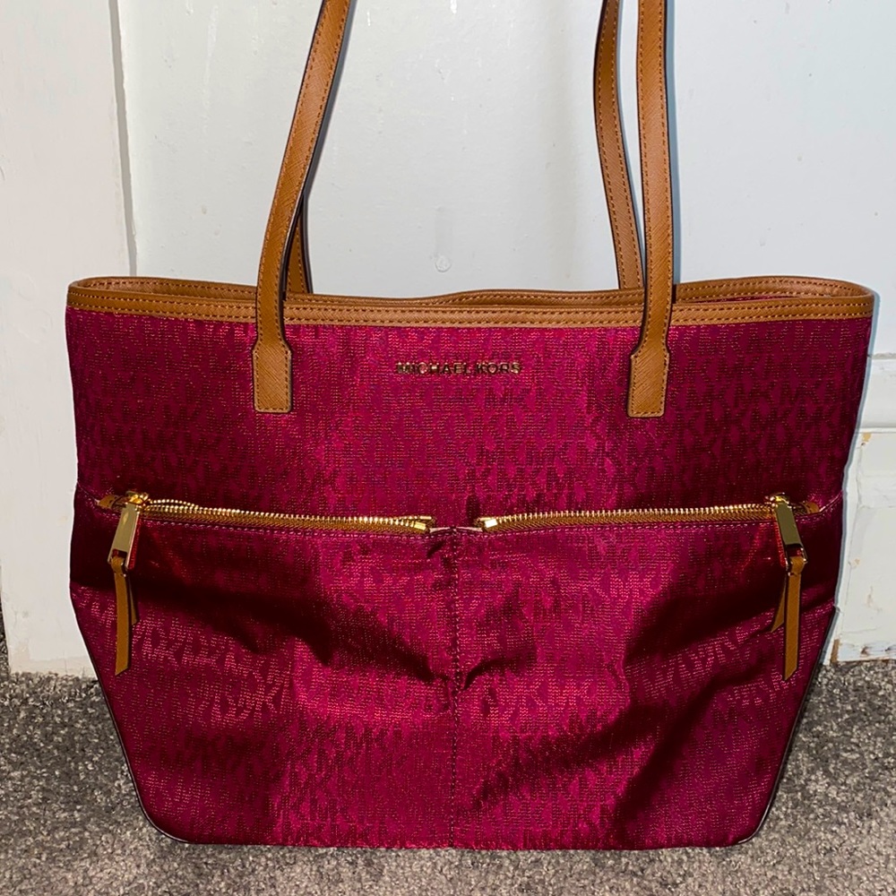 Michael Kors tote